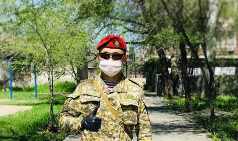 Авазбек Аманбеков поделился интересными случаями во время службы на карантине
