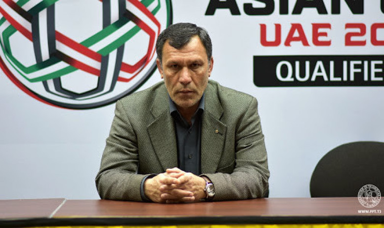 Хаким Фузайлов: Игроки поддерживают форму, но это не эффективно