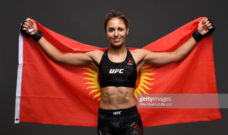 Антонина Шевченко занимает 13 место в рейтинге UFC