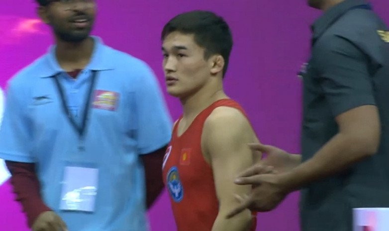 Кубок мира: Исламбек Орозбаев вышел в полуфинал