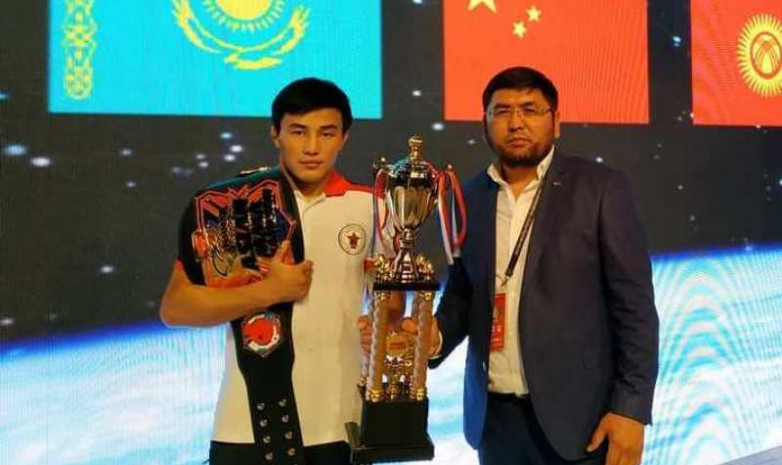 Бакберген Усенов одержал победу в Alash Pride FC