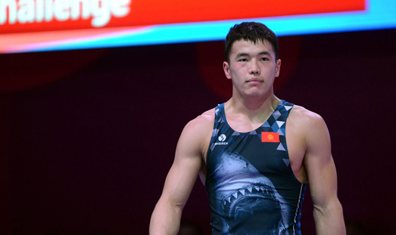 Кубок мира: Акжол Махмудов проиграл чемпиону мира 2017 года