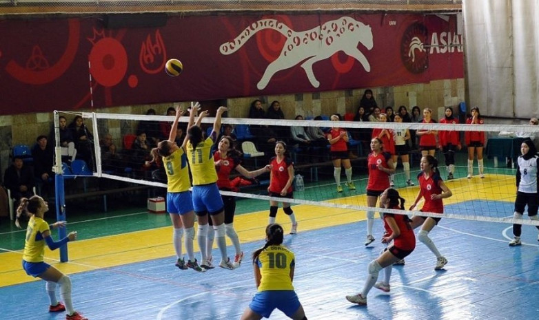 Женский чемпионат Кыргызстана: «Салам-Алик» - «Дордой»  