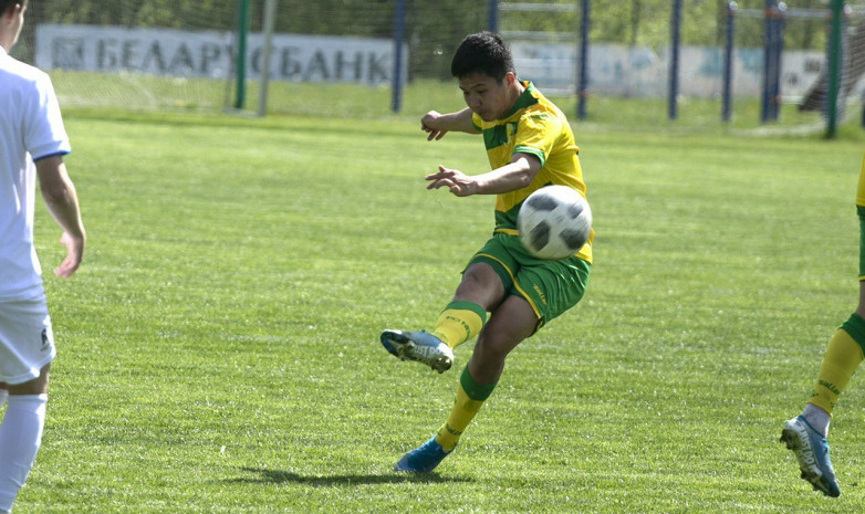 «Неман» Шукурова и Шигайбаева победил «Слуцк» в контрольной игре