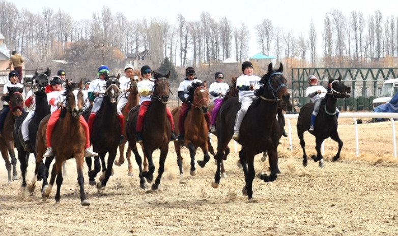 Нооруз-2021: Определились победители по скачкам