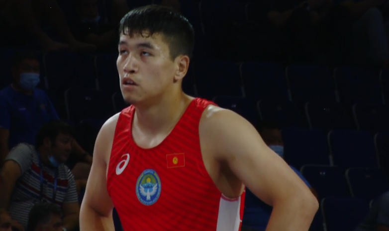 Молодежный ЧМ: Саматбек Станбек уулу проиграл в первом круге