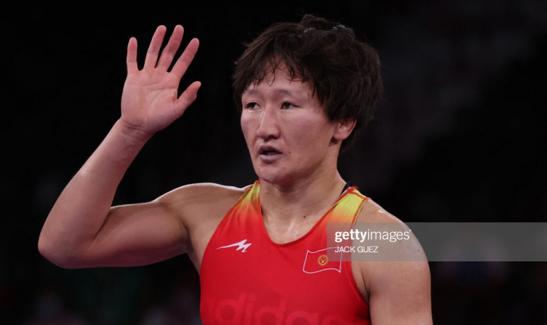 Айсулуу Тыныбекова: Кто понял жизнь, тот замуж не стремится