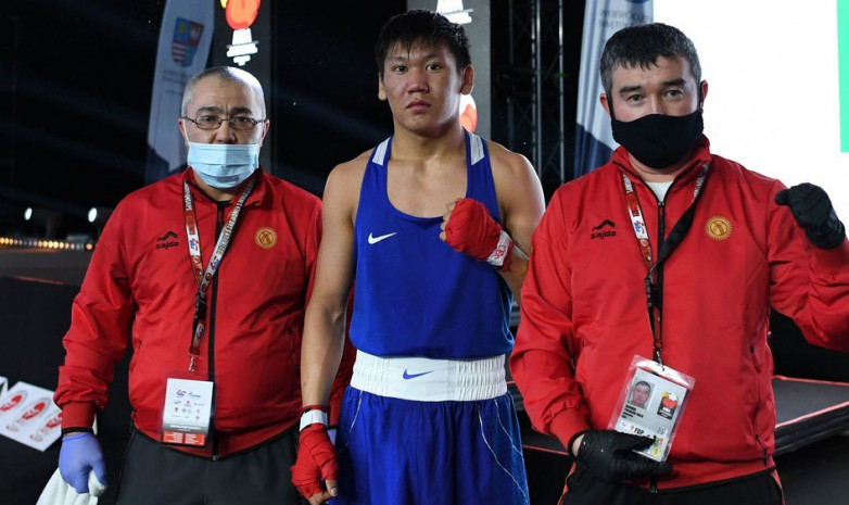 Жанторо Ташиев проиграл в первом поединке на чемпионате мира
