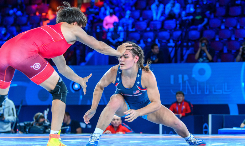 ЧМ: Финальная схватка Айсулуу Тыныбековой против Миракл. ВИДЕО