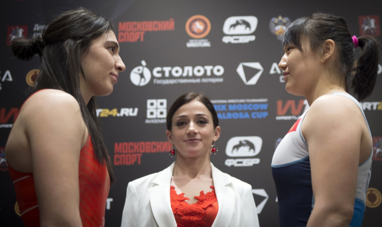 Гран-При Москвы: Битва взглядом Жуманазаровой и Велиевой. Видео