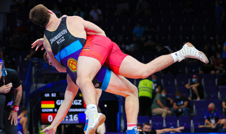 Чемпионат Азии U-20: Сегодня будут бороться 5 кыргызстанцев