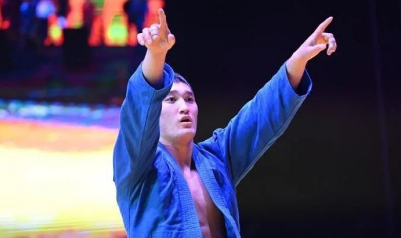 Артур Сансызбеков стал чемпионом мира