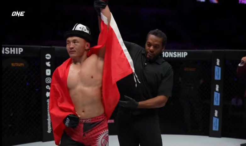 Руслан Эмилбек уулу одержал победу в ONE FC