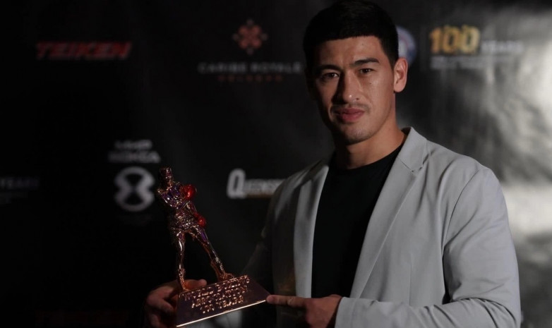 Дмитрий Бивол признан лучшим боксером года