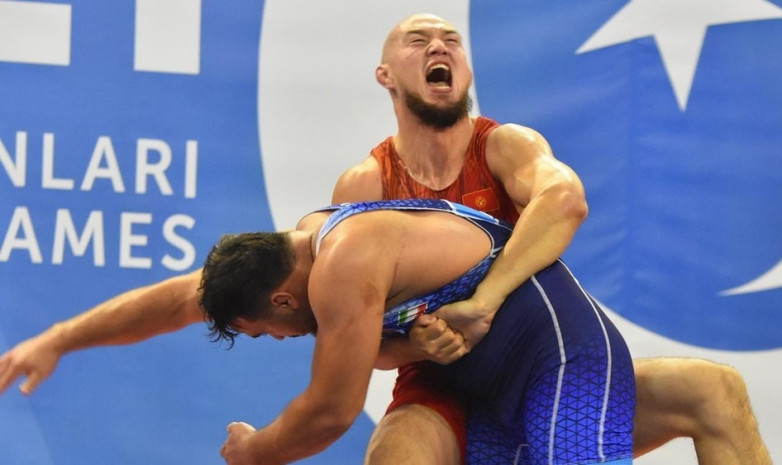 Poddubny Wrestling League в Бишкеке: Определился соперник Узура Джузупбекова