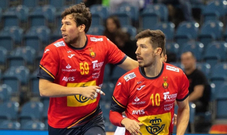 Испания братьев Дуйшебаевых вышла в 1/4 финала ЧМ по гандболу