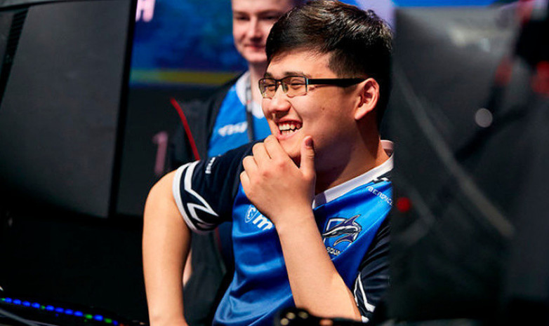 Сборная Кыргызстана по Dota 2 вышла в четвертьфинал Азиатских игр в Китае