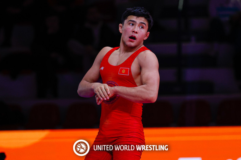 Два борца из Кыргызстана вышли в полуфинал чемпионата Азии