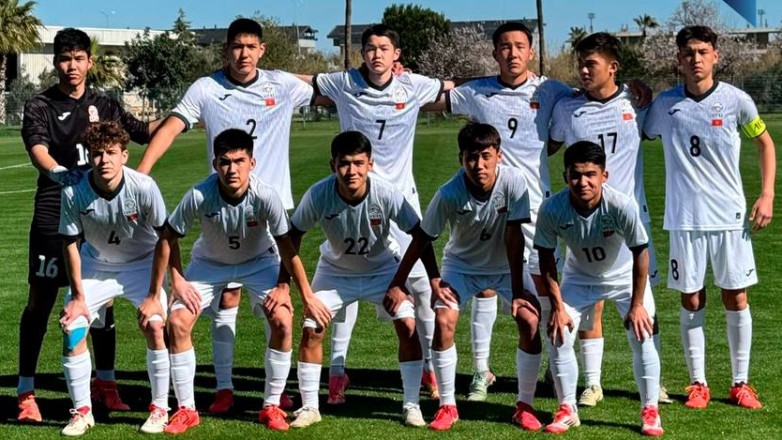 Сборная Кыргызстана U-17 разгромно проиграла сборной России, не сумев реализовать пенальти