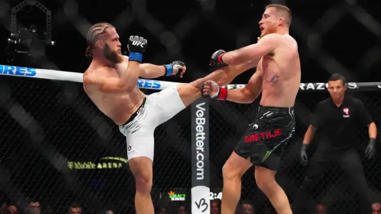 UFC признал бой Физиев - Гейджи признан лучшим в марте