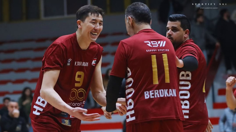 Капитан сборной Кыргызстана по волейболу играет в чемпионате Ливана