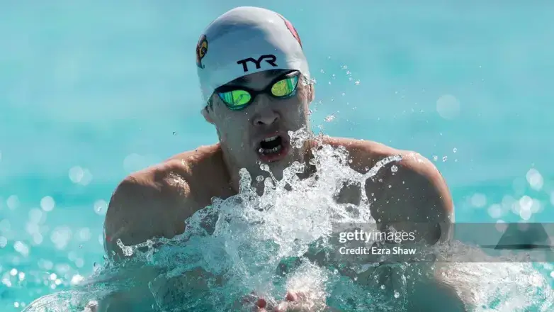 Очередной победный заплыв Дениса Петрашова на турнире в США. ВИДЕО