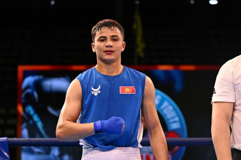 Зафарбек Камилов вышел в полуфинал чемпионата Азии U-22