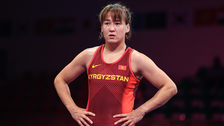 Чемпионат Азии по борьбе U23: два кыргызстанца вышли в финал