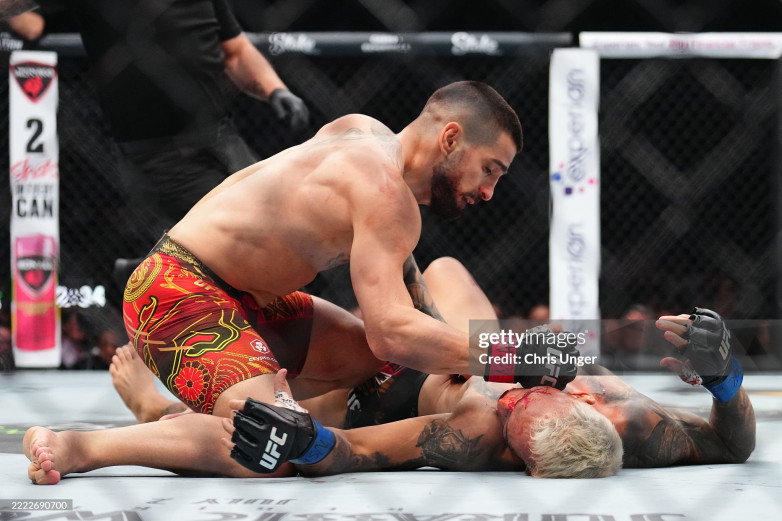 UFC 317: Полное видео боя Топурия - Оливейра