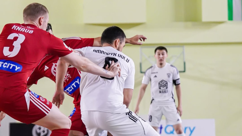 «Кайрат» - «Атырау». Прямая трансляция полуфинала чемпионата Казахстана