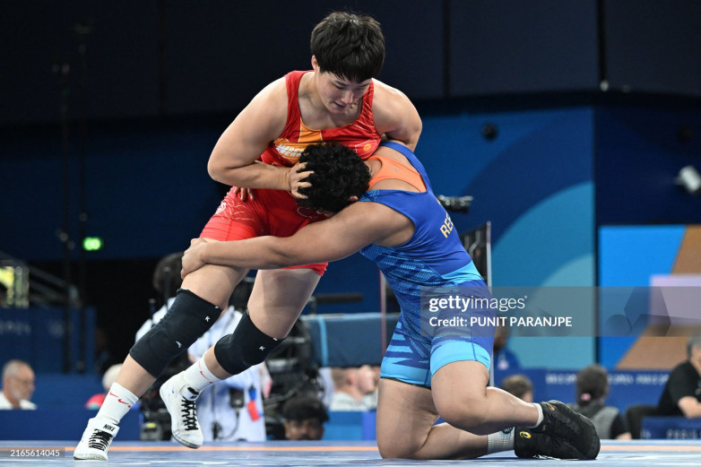 Аскат Токтоматов вышел в финал молодежного чемпионата Азии по борьбе в Бишкеке