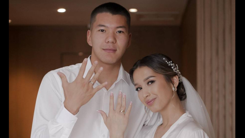 Вратарь сборной Кыргызстана U23 женился. ФОТО