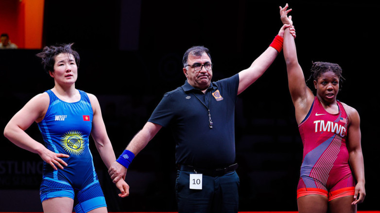 Рейтинговый турнир в Венгрии: Айпери Медет кызы может встретится с американкой, которой проиграла в феврале