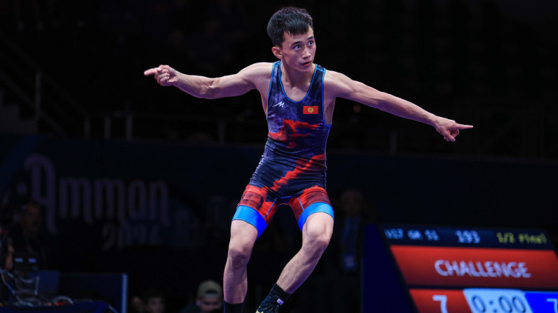 ЧА по борьбе U20 в Бишкеке: два кыргызстанца вышли в финал
