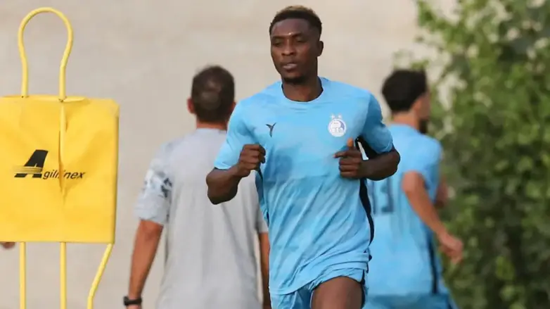 Жоэль Кожо прибыл в расположение «Эстегляля». ФОТО