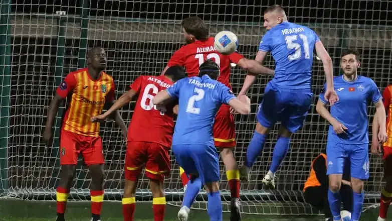 «Бишкек Сити» - «Мурас Юнайтед». Прямая трансляция полуфинала Кубка Кыргызстана по футболу