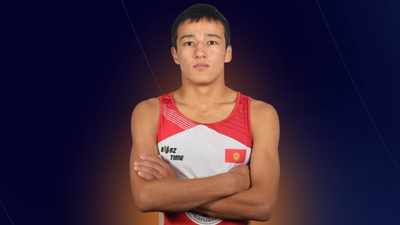 ЧМ по борьбе U17: Абдирасулов и Орманов стартовали с побед