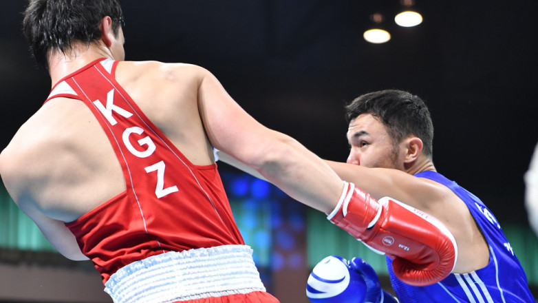 Чемпионат Азии U22: Азизбек Ходжаев вышел в четвертьфинал