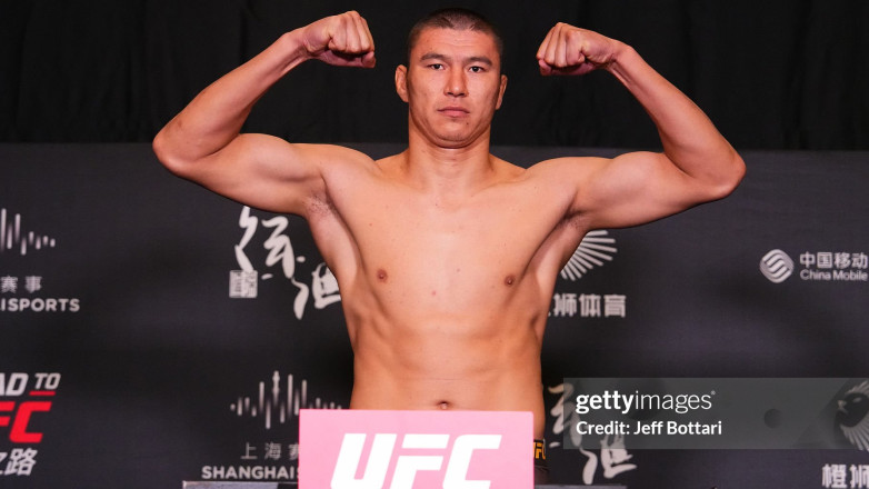 UFC: Уран Сатыбалдиев сделал вес