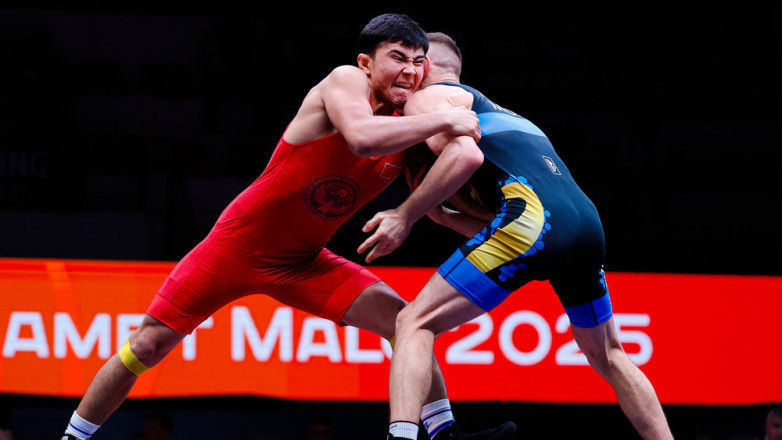 Прямая трансляция всех схваток шестого дня чемпионата мира по борьбе в Хорватии