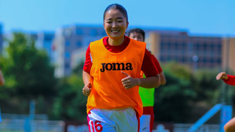 Чемпионат Казахстана: сегодня команда кыргызстанки может выйти на 1 место