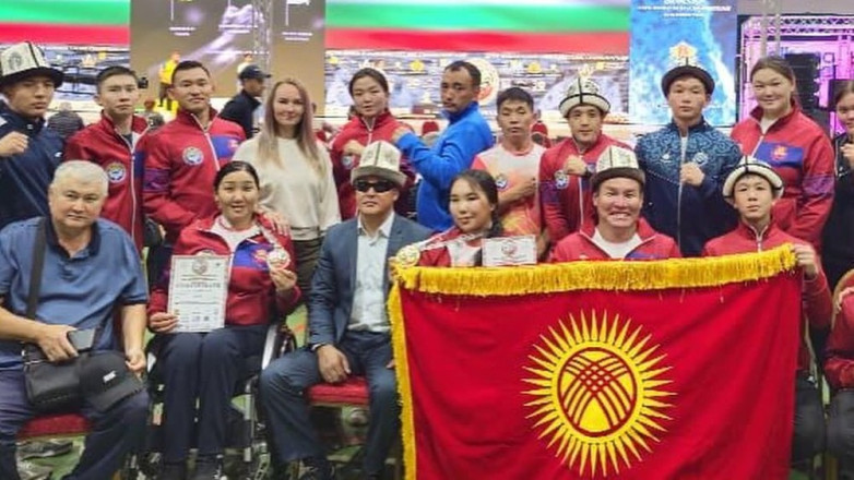 Кыргызстан выиграл 3 золота на чемпионате мира по армрестлингу