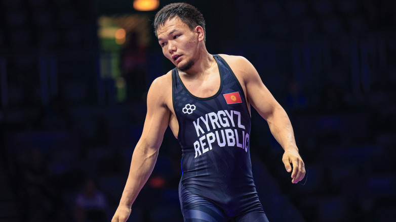 Олимпийский чемпион лишил кыргызстанца шанса на медаль чемпионата мира по борьбе в Хорватии