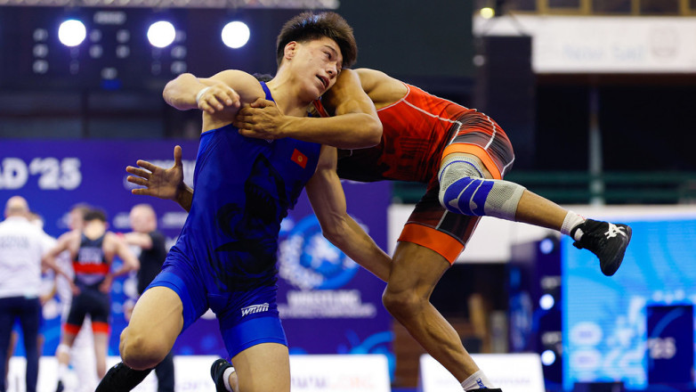 Прямая трансляция всех схваток третьего дня чемпионата мира по борьбе U23