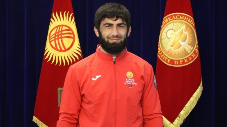 Чемпион Азии по борьбе из Кыргызстана стал советником президента UWW Asia