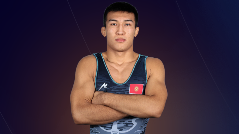 ЧМ U23: кыргызстанец стартовал с побед, но попал на чемпиона мира из Японии