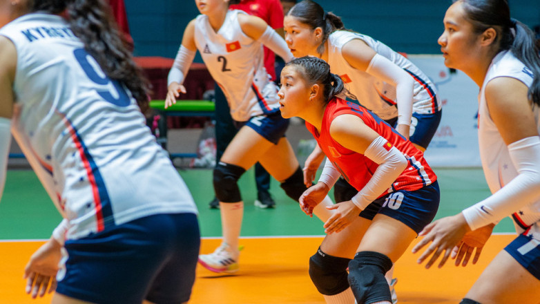 Сборная Кыргызстана по волейболу U19 вышла в финал турнира в Шри-Ланке