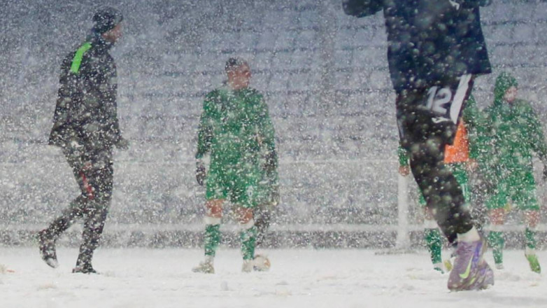 «Барс» - «Бишкек Сити» и «Дордой» - «Абдыш-Ата». Прямая трансляция матчей Премьер-Лиги