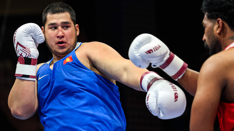 Кыргызстанец вышел в четвертьфинал чемпионата мира IBA