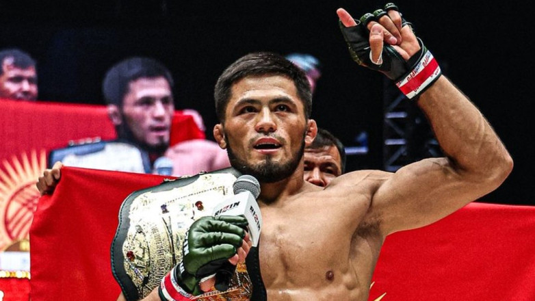 Непобежденный кыргыз во второй раз защитил свой чемпионский титул в RIZIN